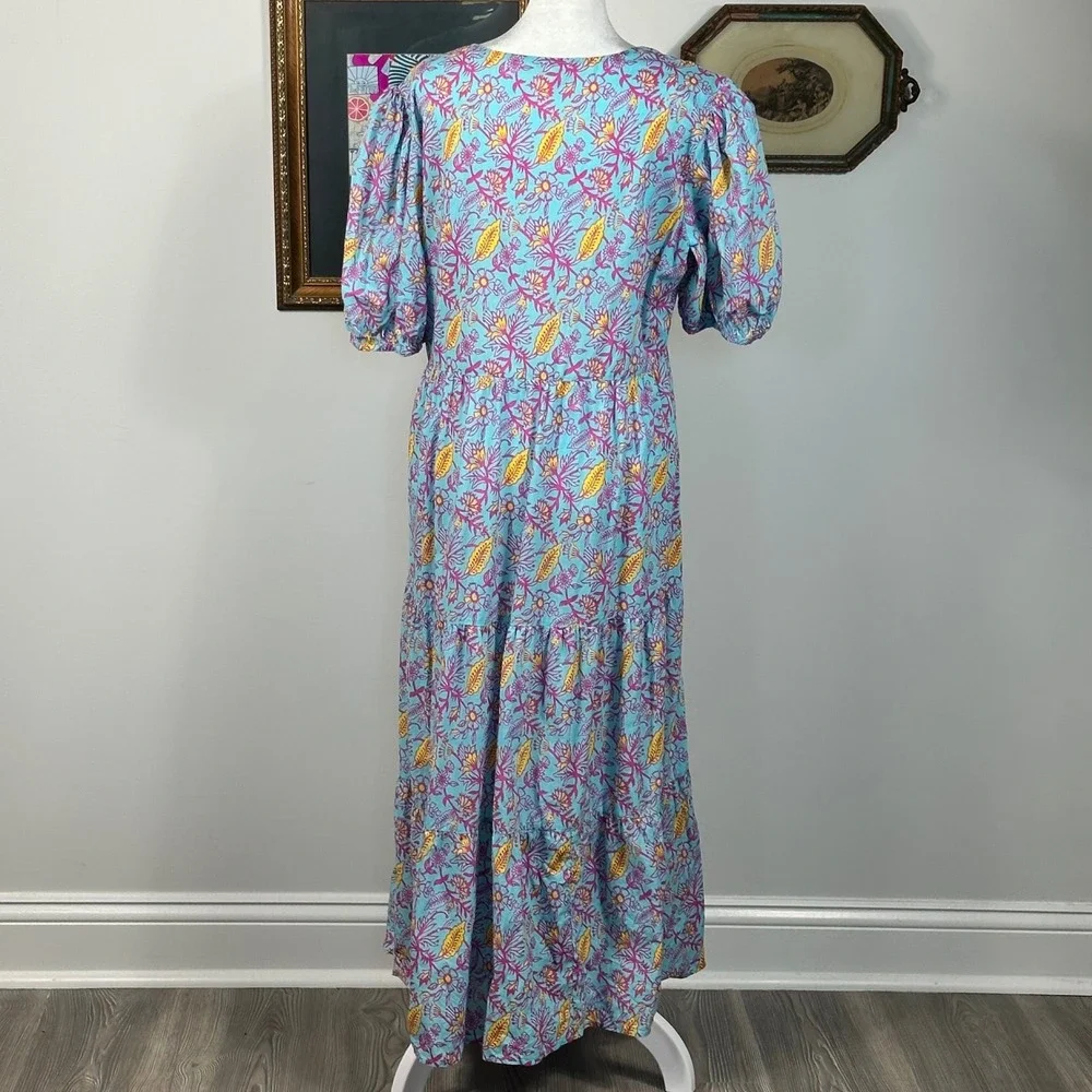 Briton Court size large
